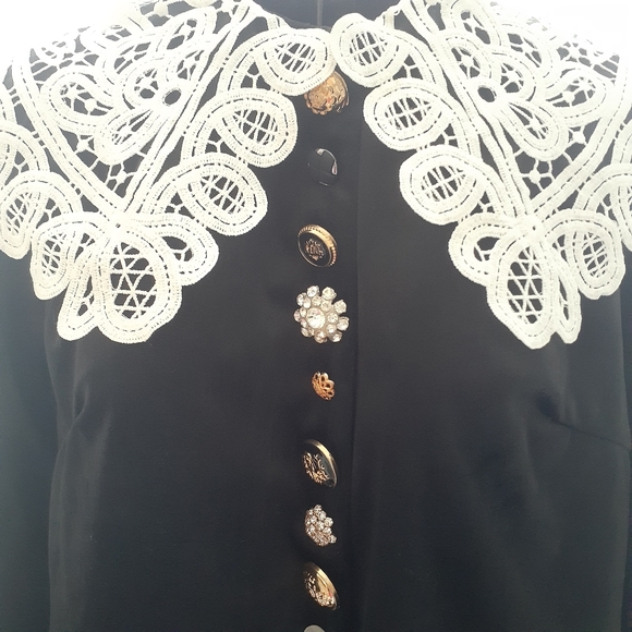 Victorian embroidered collar shirt dress - Picture 9 of 10